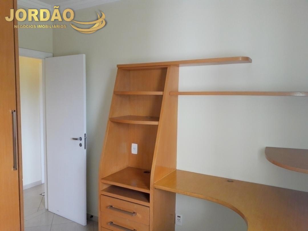 Apartamento para alugar com 3 quartos, 94m² - Foto 3