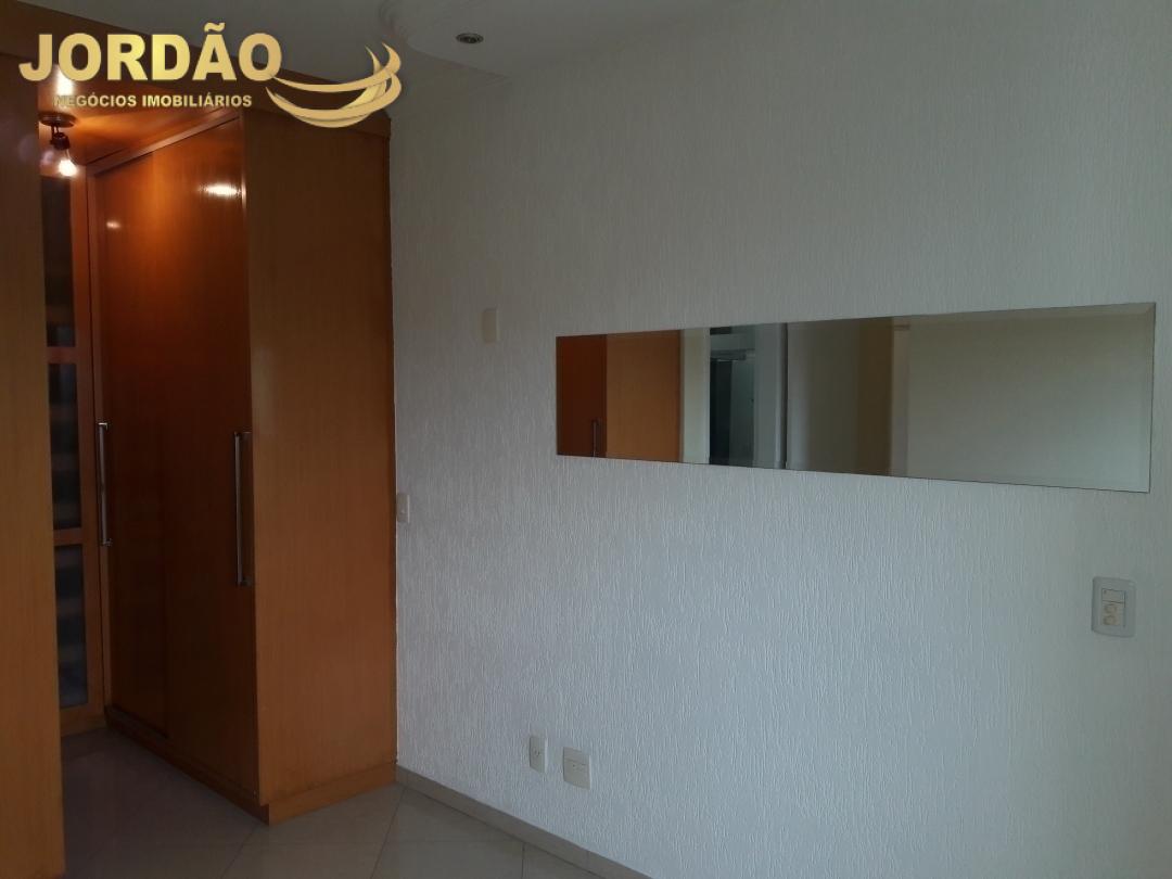 Apartamento para alugar com 3 quartos, 94m² - Foto 11