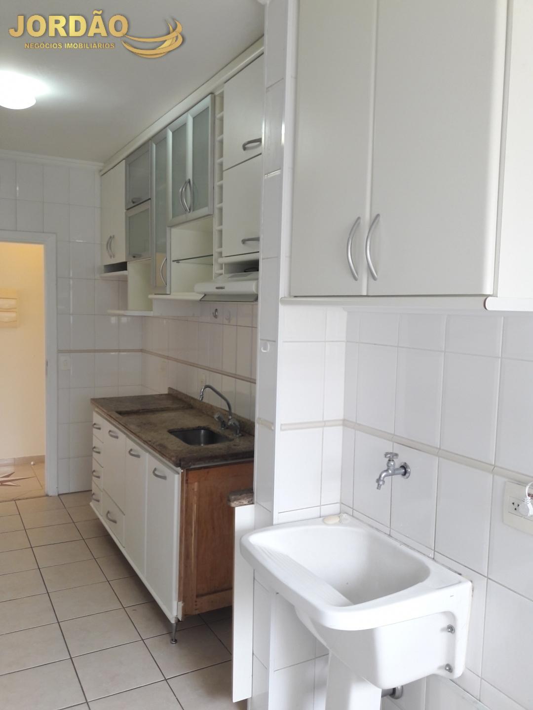 Apartamento para alugar com 3 quartos, 94m² - Foto 22