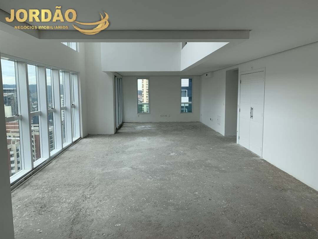 Apartamento à venda com 4 quartos, 750m² - Foto 17