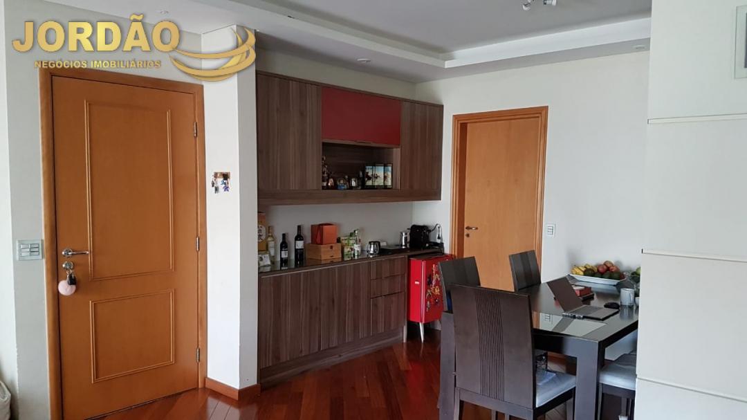 Apartamento à venda com 3 quartos, 139m² - Foto 9