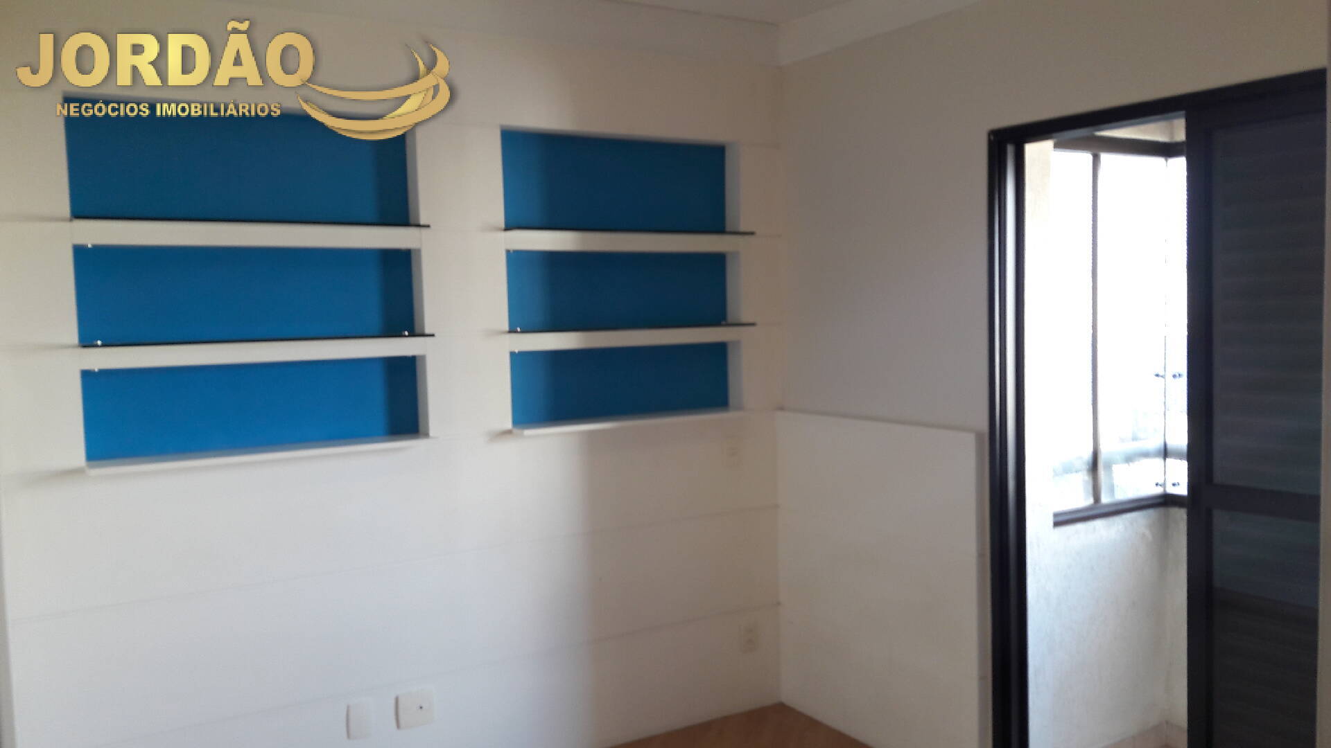 Apartamento para alugar com 4 quartos, 158m² - Foto 9