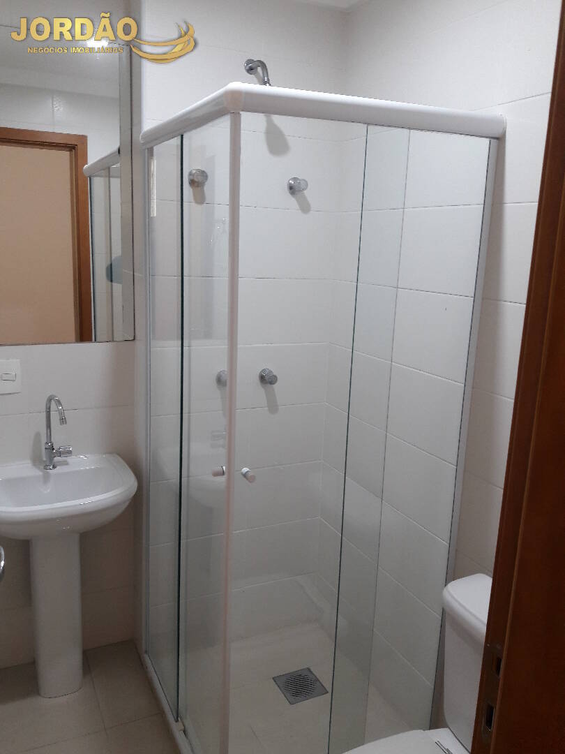 Apartamento para alugar com 3 quartos, 122m² - Foto 9