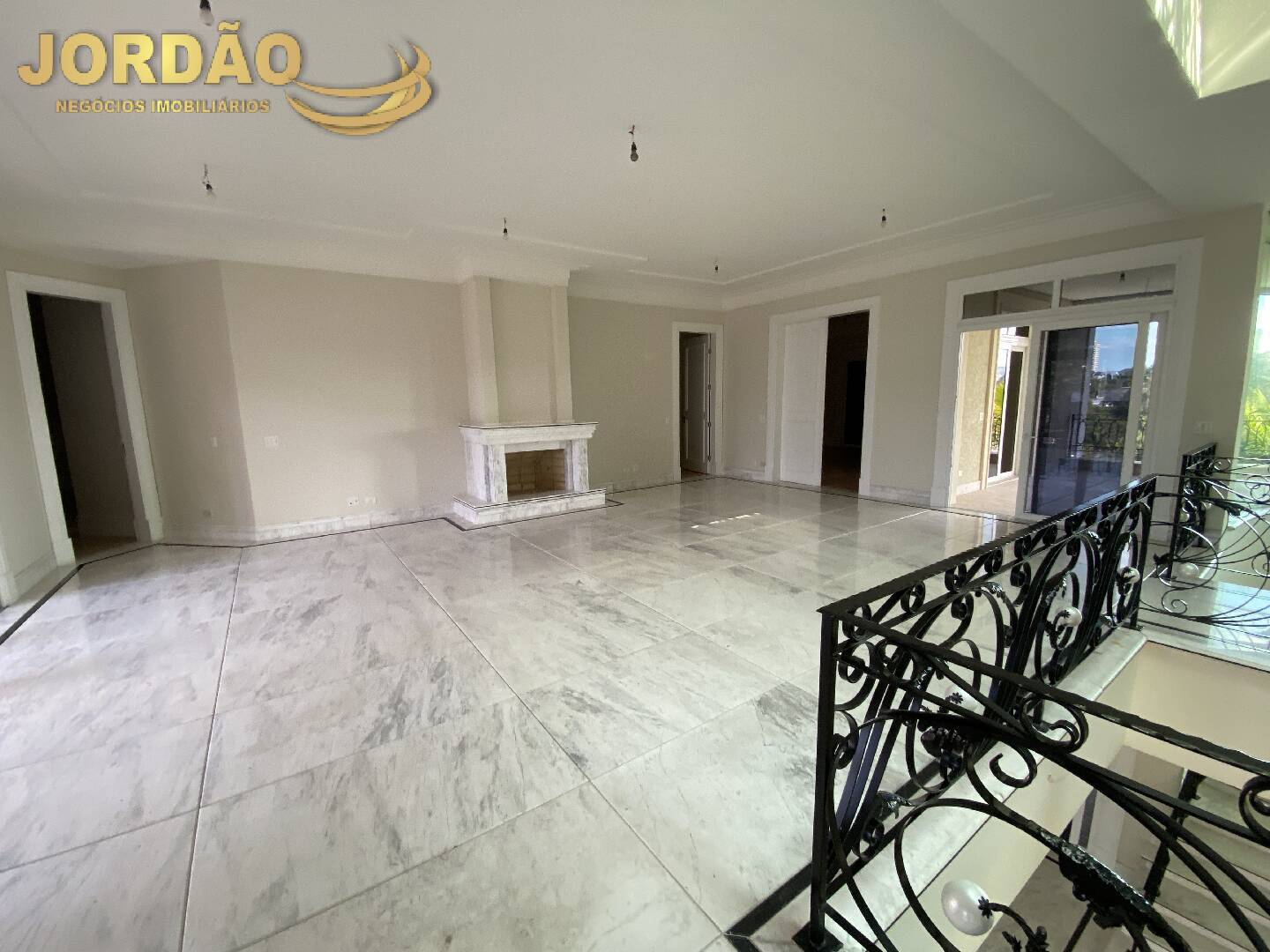 Casa de Condomínio à venda com 8 quartos, 2215m² - Foto 38