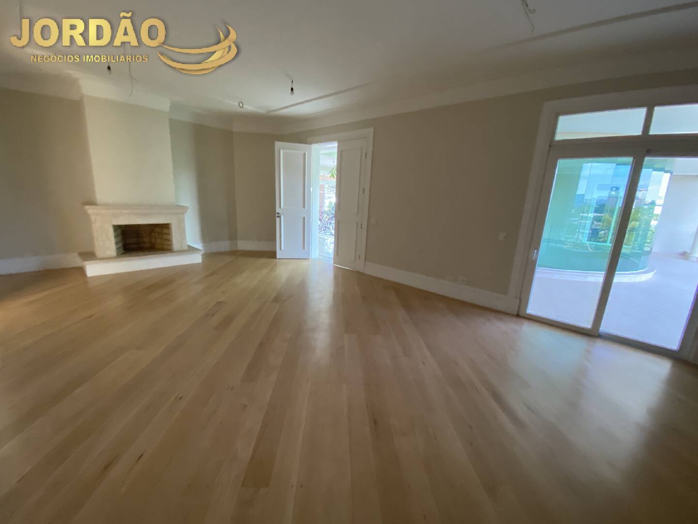 Casa de Condomínio à venda com 8 quartos, 2215m² - Foto 49