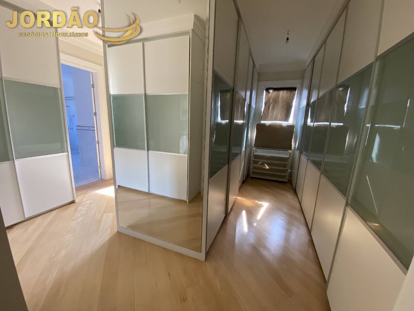 Casa de Condomínio à venda com 8 quartos, 2215m² - Foto 50