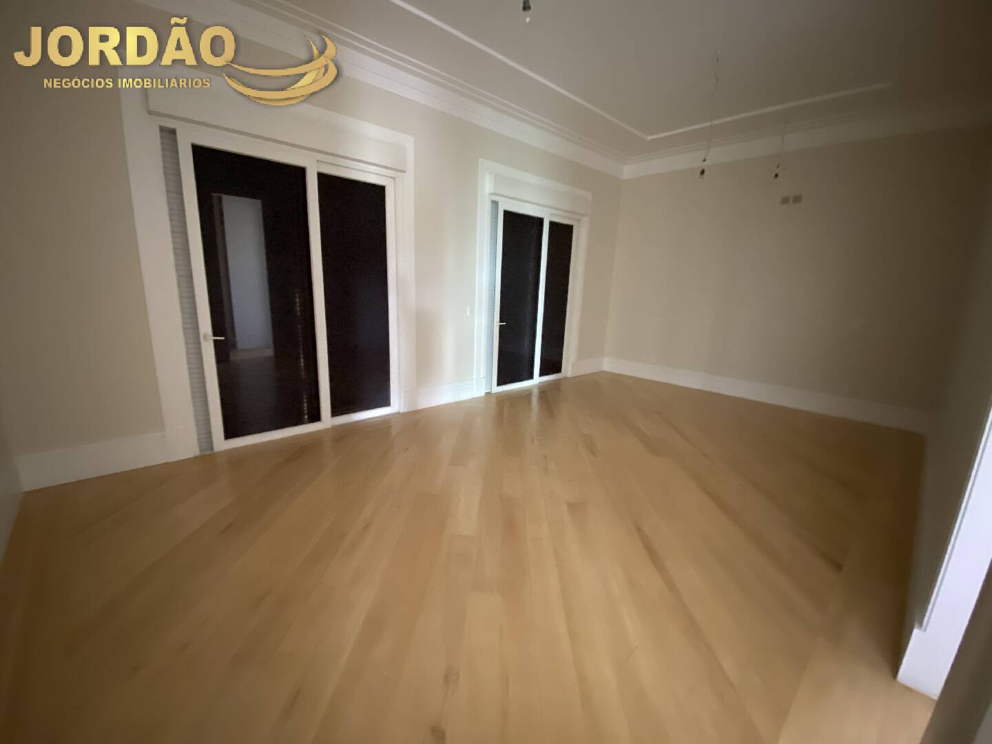 Casa de Condomínio à venda com 8 quartos, 2215m² - Foto 78