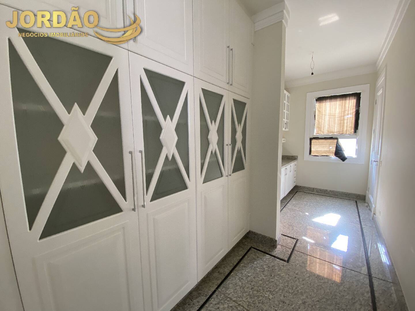 Casa de Condomínio à venda com 8 quartos, 2215m² - Foto 94