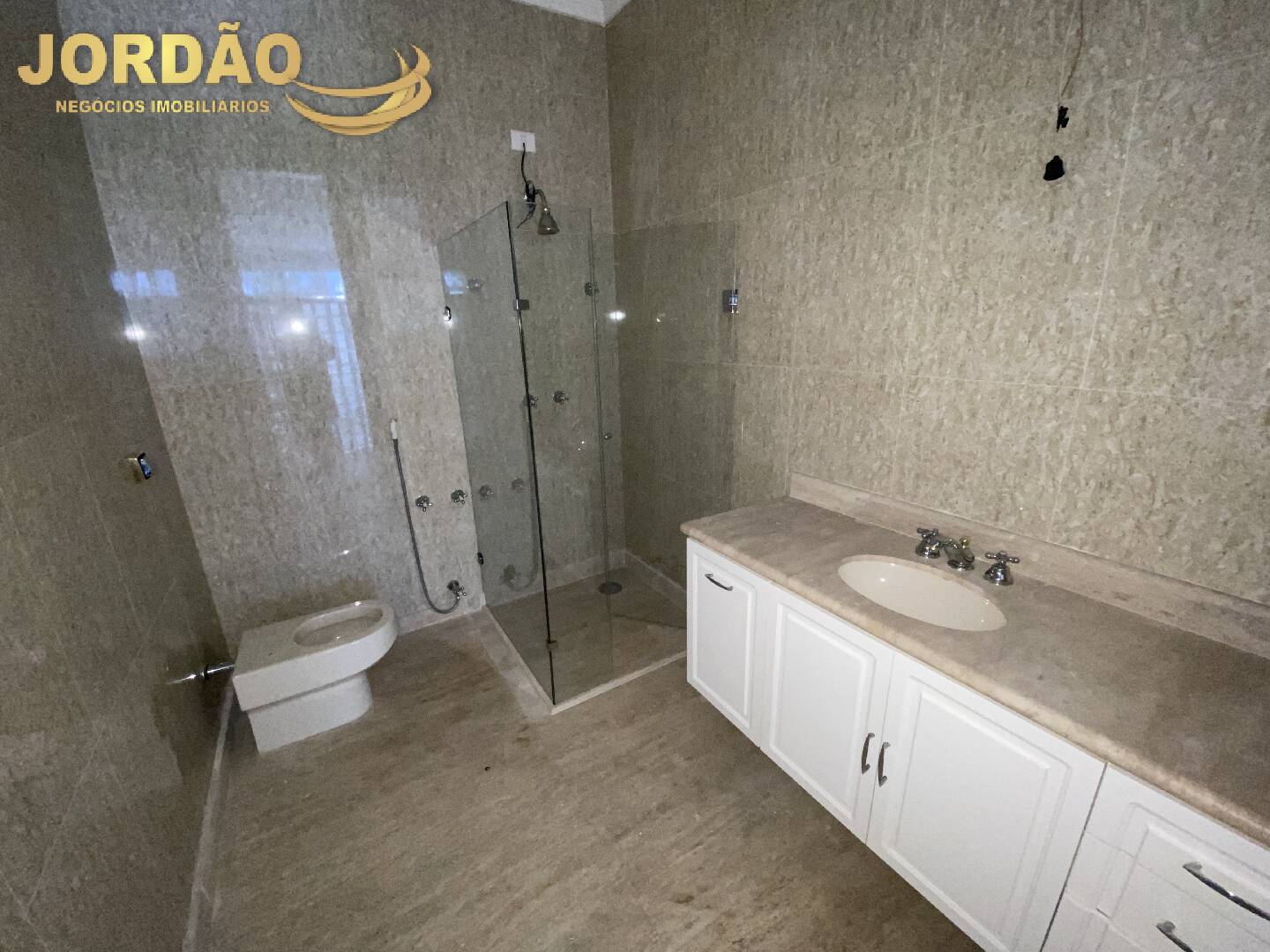 Casa de Condomínio à venda com 8 quartos, 2215m² - Foto 100