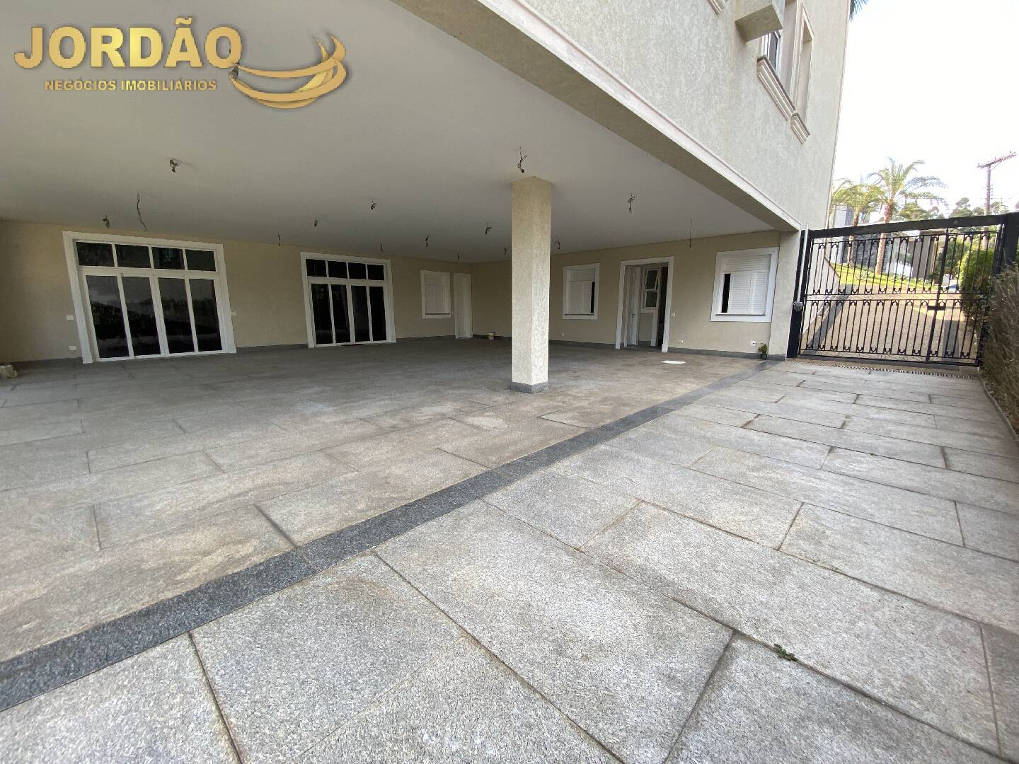 Casa de Condomínio à venda com 8 quartos, 2215m² - Foto 115