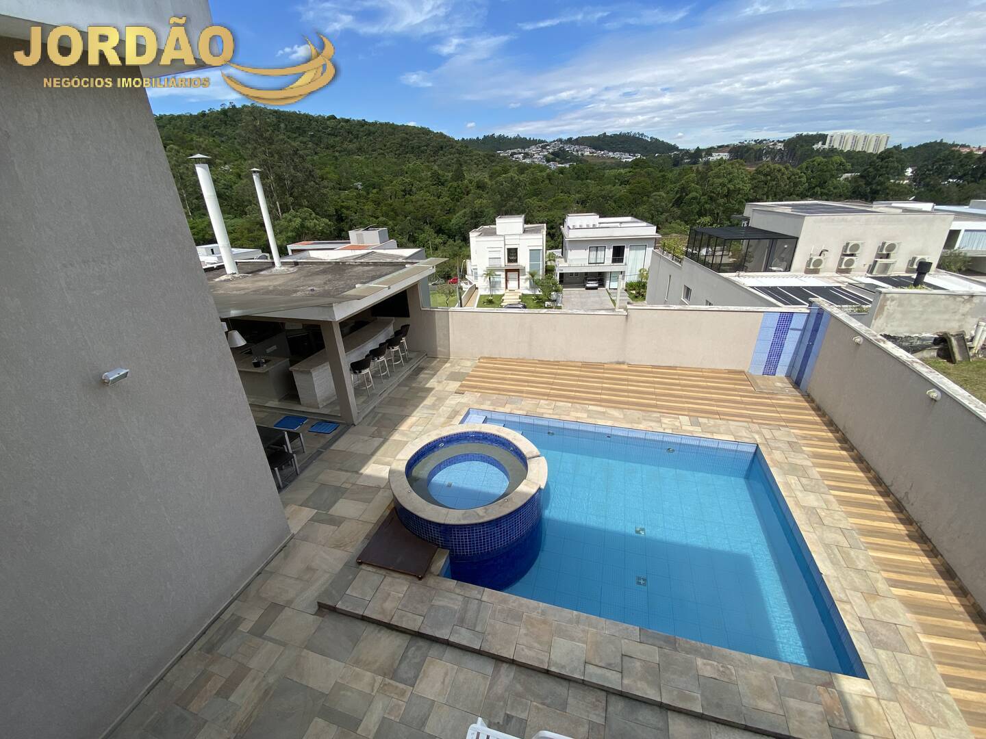 Casa de Condomínio à venda com 4 quartos, 330m² - Foto 8