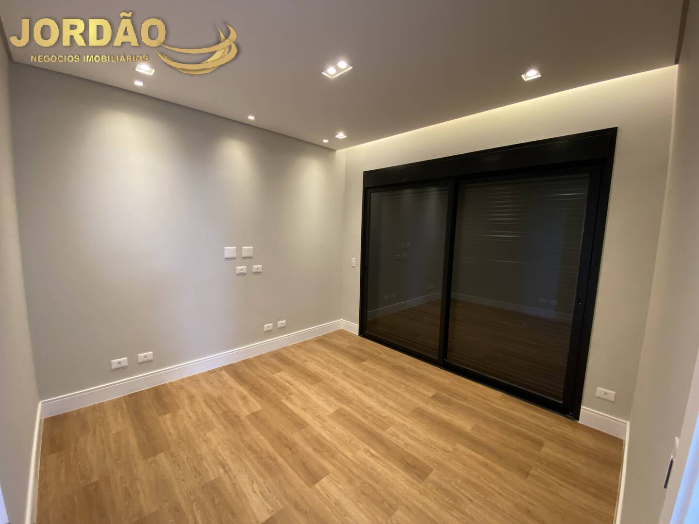 Casa de Condomínio à venda com 4 quartos, 438m² - Foto 10