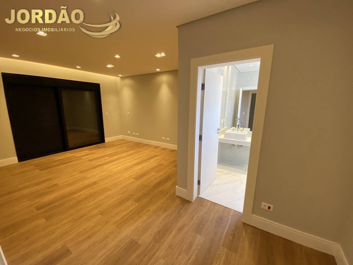 Casa de Condomínio à venda com 4 quartos, 438m² - Foto 16