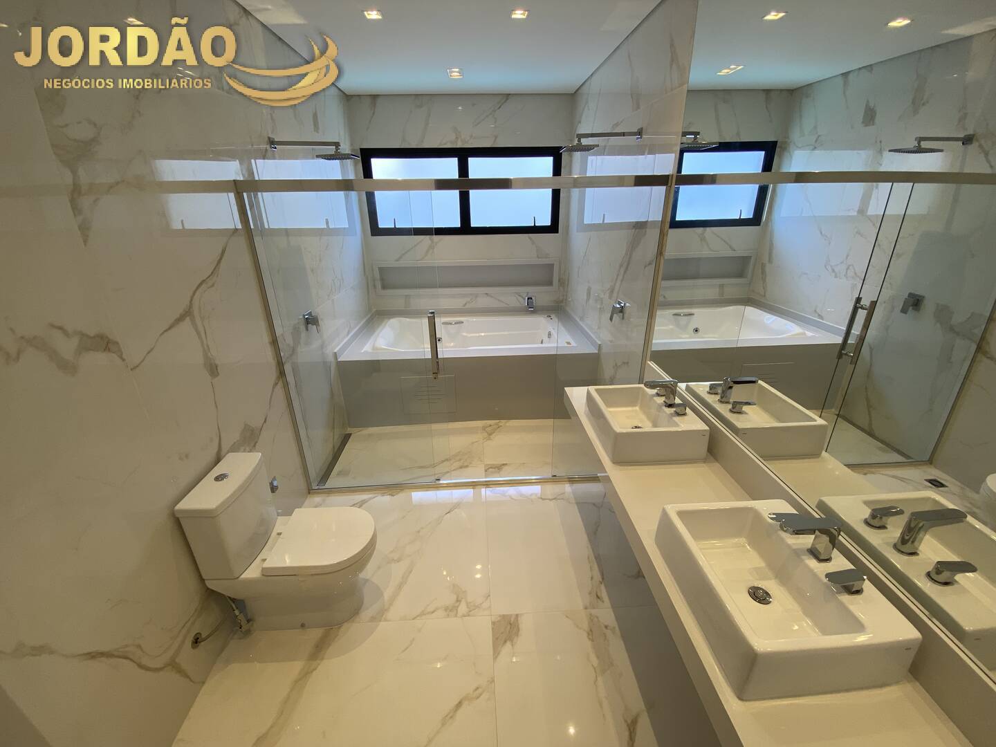 Casa de Condomínio à venda com 4 quartos, 438m² - Foto 19