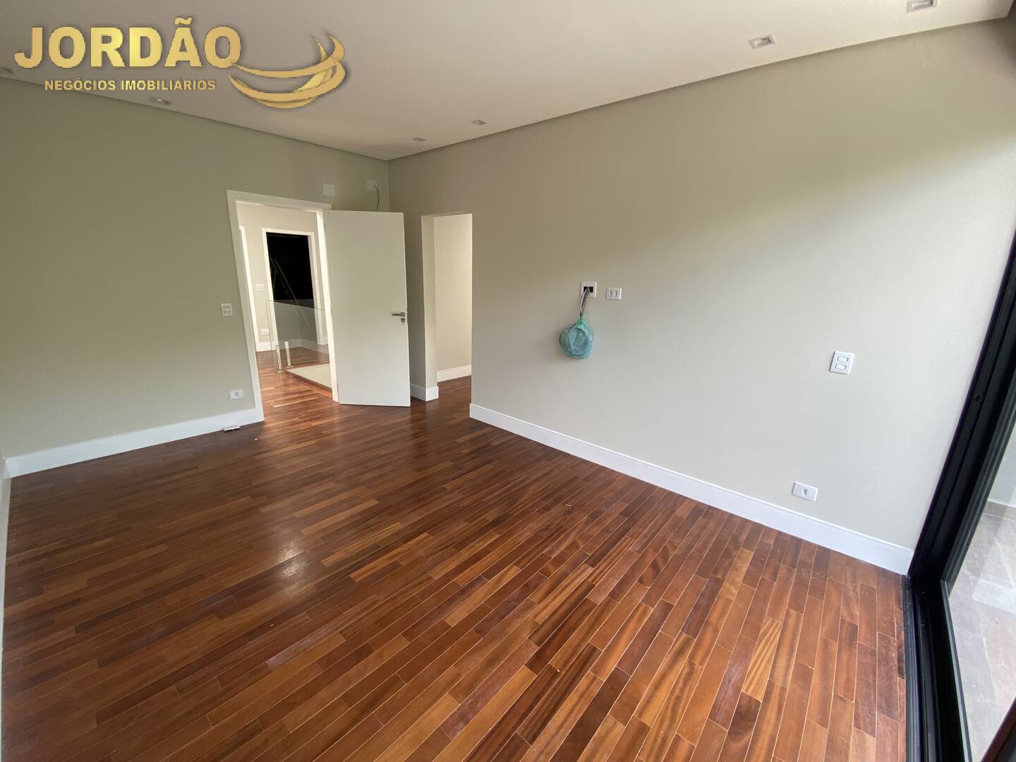 Casa de Condomínio à venda com 4 quartos, 440m² - Foto 19