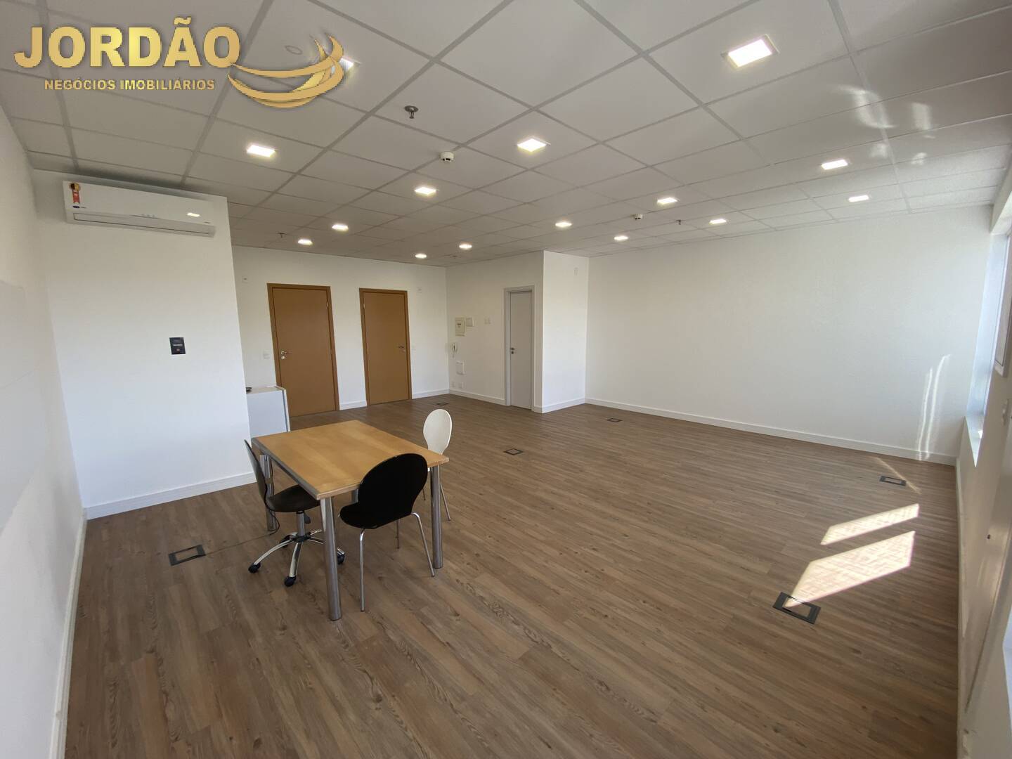 Conjunto Comercial-Sala para alugar, 60m² - Foto 1