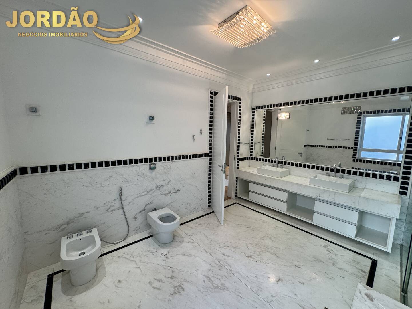 Casa de Condomínio à venda com 6 quartos, 2000m² - Foto 65